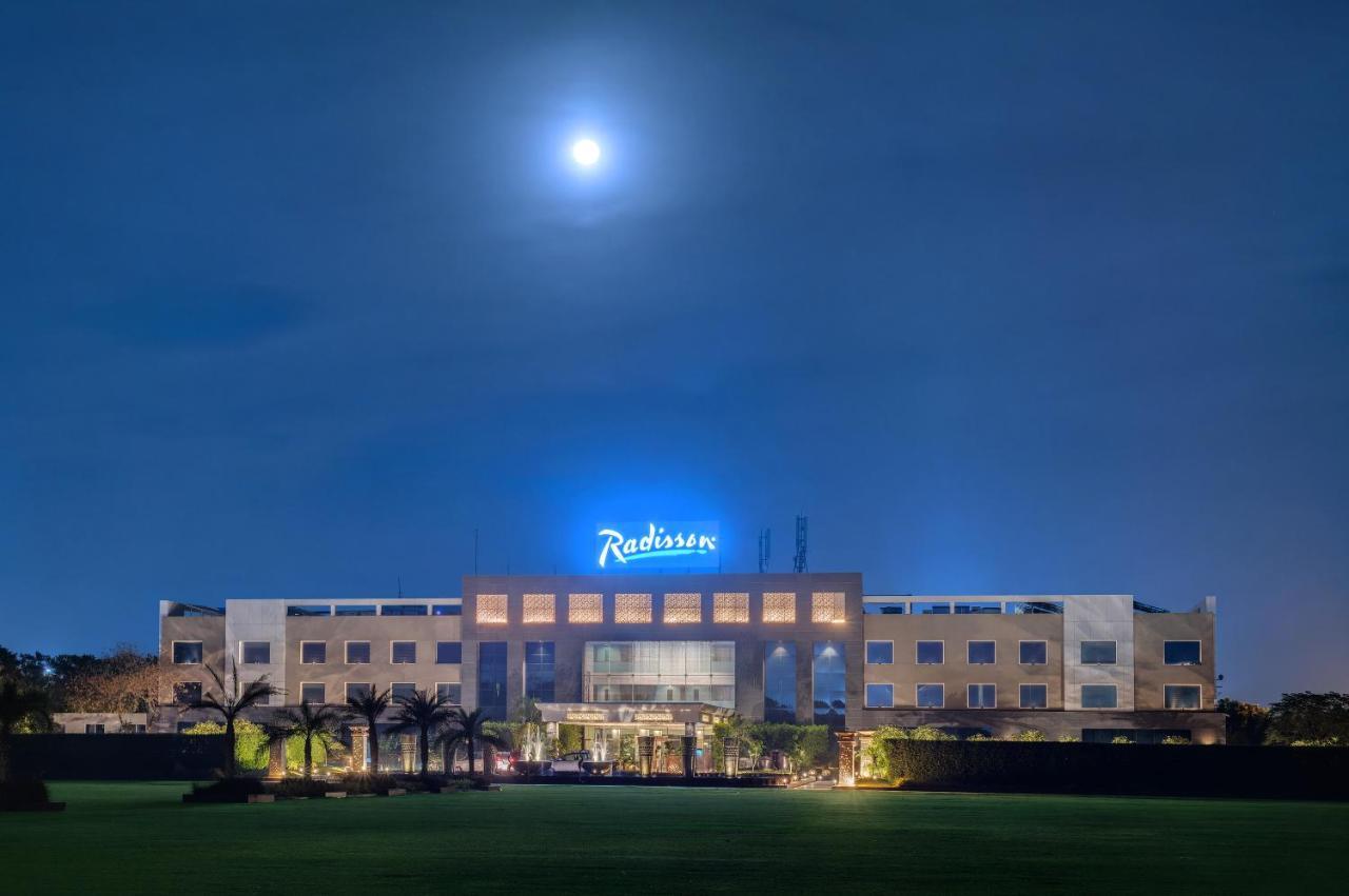 Radisson Resort & Spa Kandla Гандхидхам Экстерьер фото