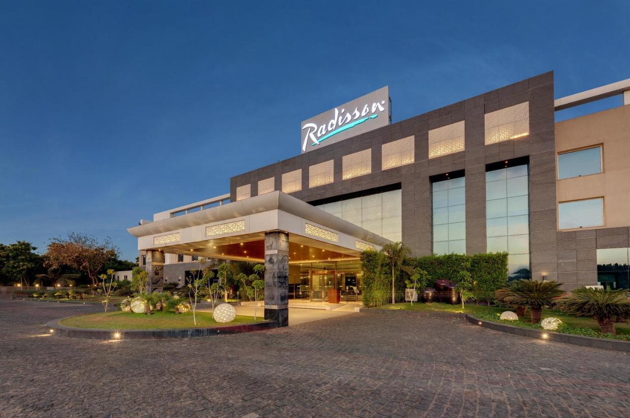 Radisson Resort & Spa Kandla Гандхидхам Экстерьер фото