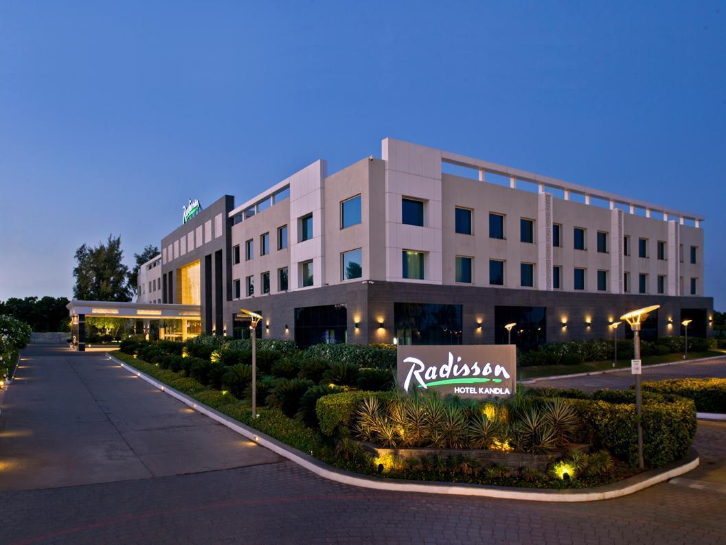 Radisson Resort & Spa Kandla Гандхидхам Экстерьер фото